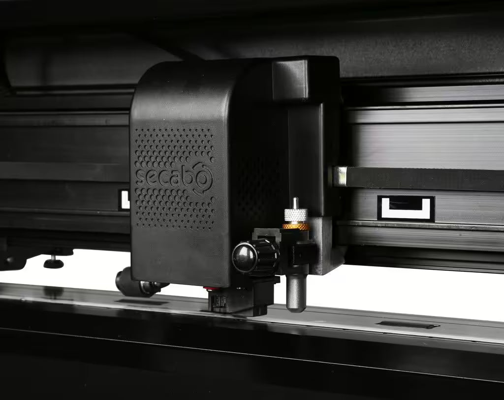 SECABO - Plotter de découpe T160 II - Largeur 160cm avec LAPOS Q